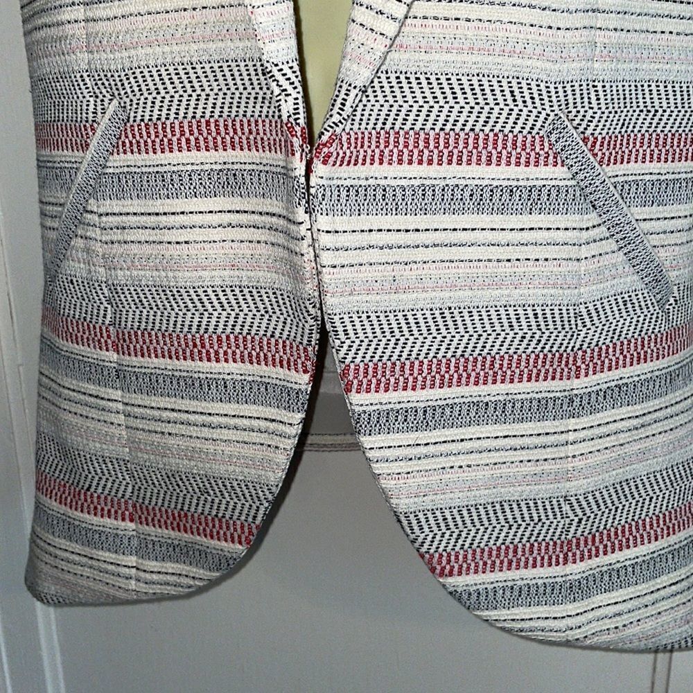 ‎BCBGeneration striped thick knit vest - Picture 3 of 7